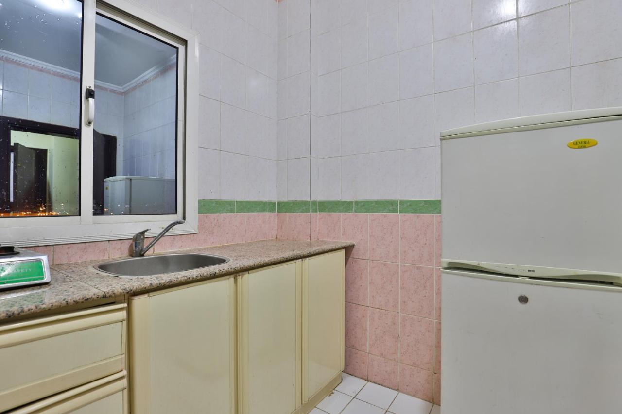 Отель Oyo 396 Alam Al Sala Al Kobra Towers Джедда Экстерьер фото